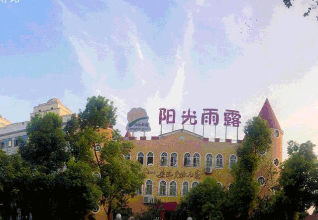 信阳市图书馆最新动态报道